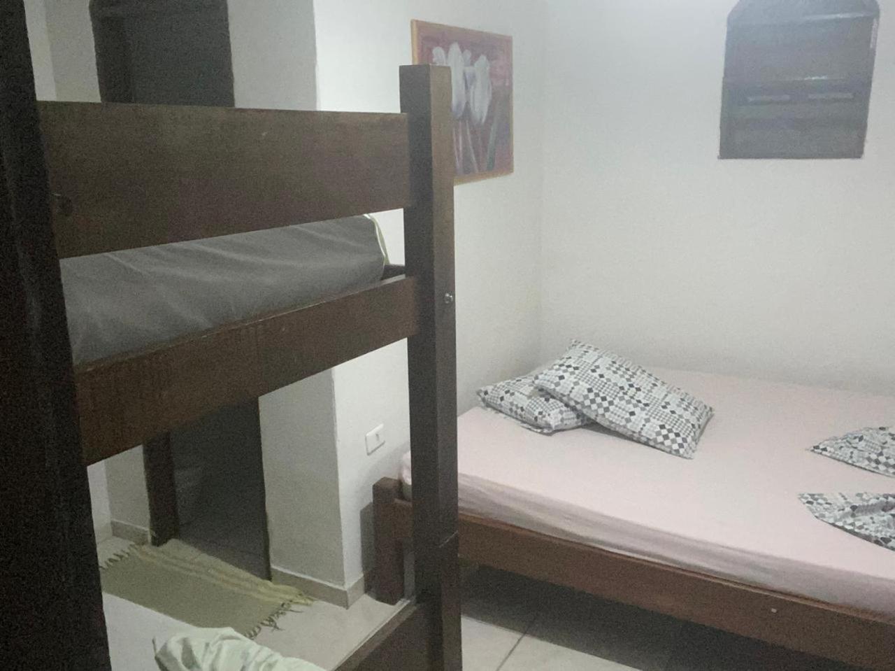 Hotel Raizes *